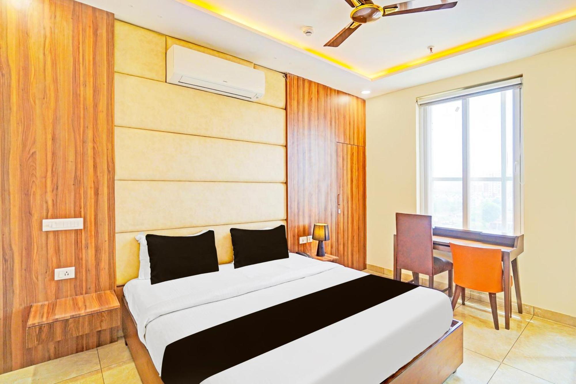 Palette Gomti Nagar Near Ekana Stadium Formerly Gusto Club Lucknow Dış mekan fotoğraf