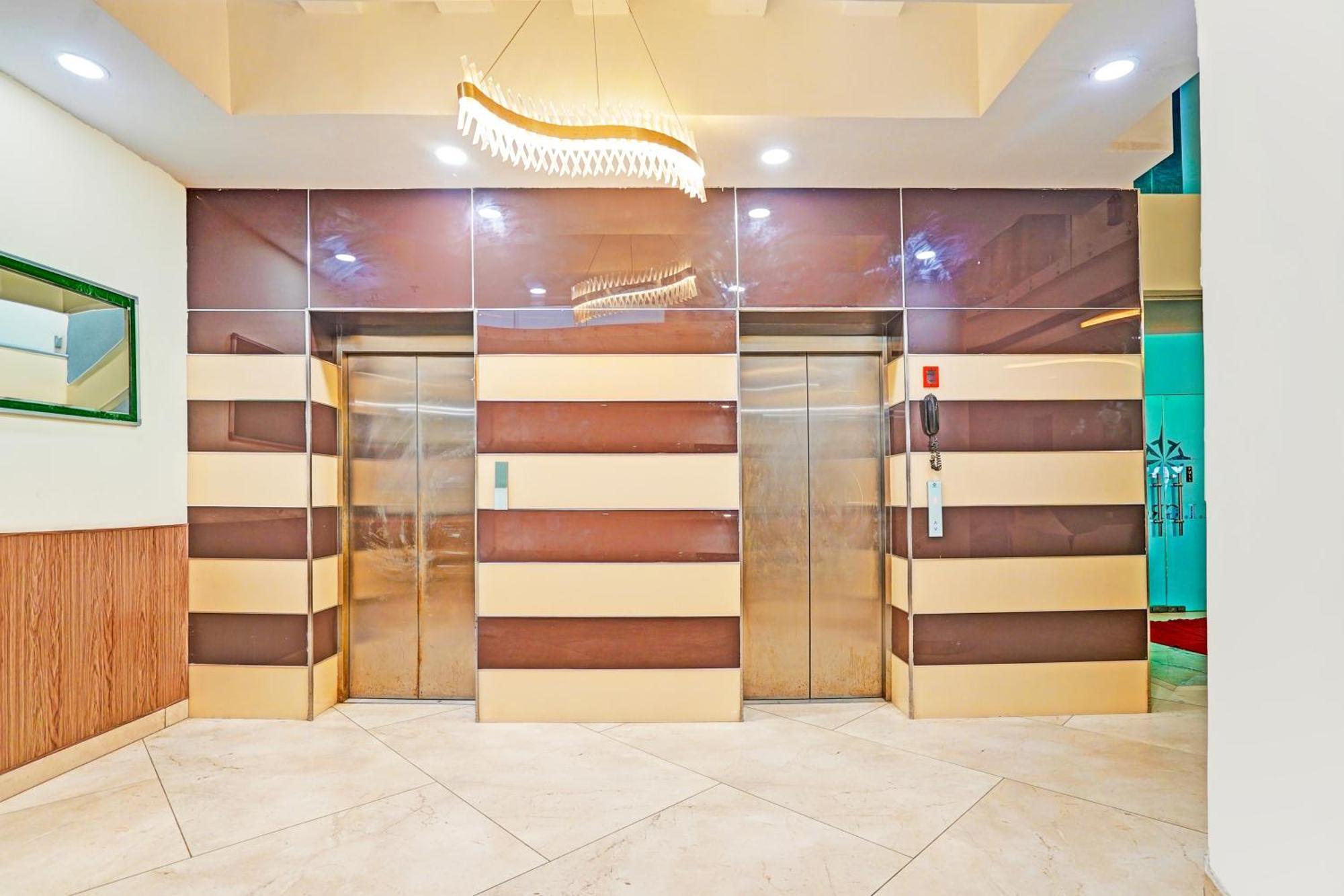 Palette Gomti Nagar Near Ekana Stadium Formerly Gusto Club Lucknow Dış mekan fotoğraf