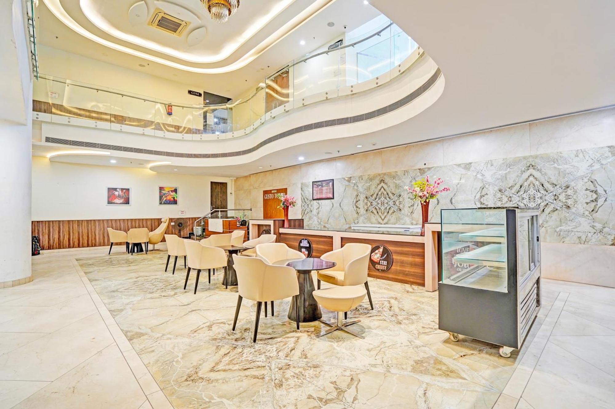 Palette Gomti Nagar Near Ekana Stadium Formerly Gusto Club Lucknow Dış mekan fotoğraf